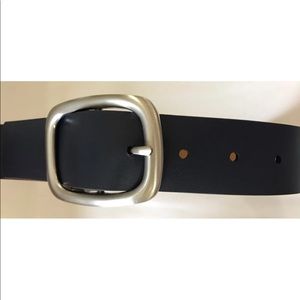 New Robert Graham Reversible Men Belt Leather Navy Tan Metal Buckle 36